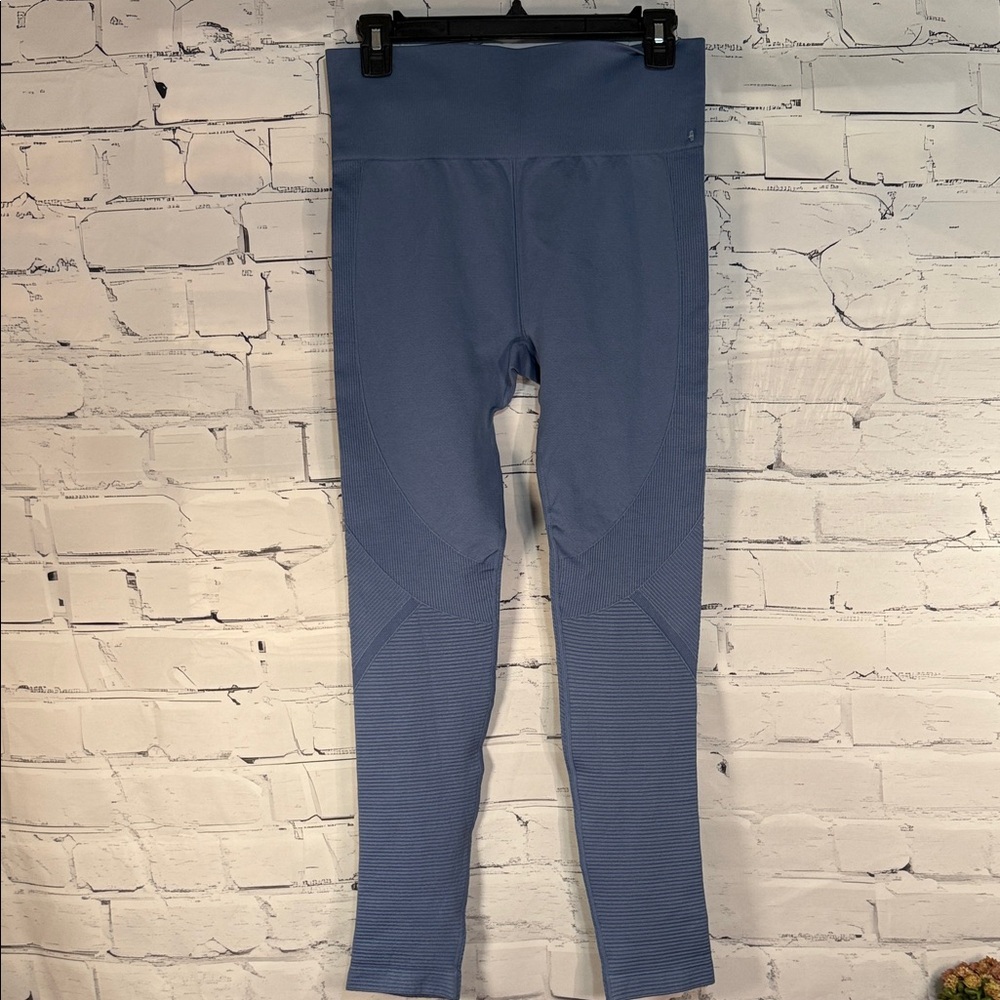 Women's Blue Gray 7/8 Leggings seamless, high-rise waistband, four-way stretch - Picture 5 of 11